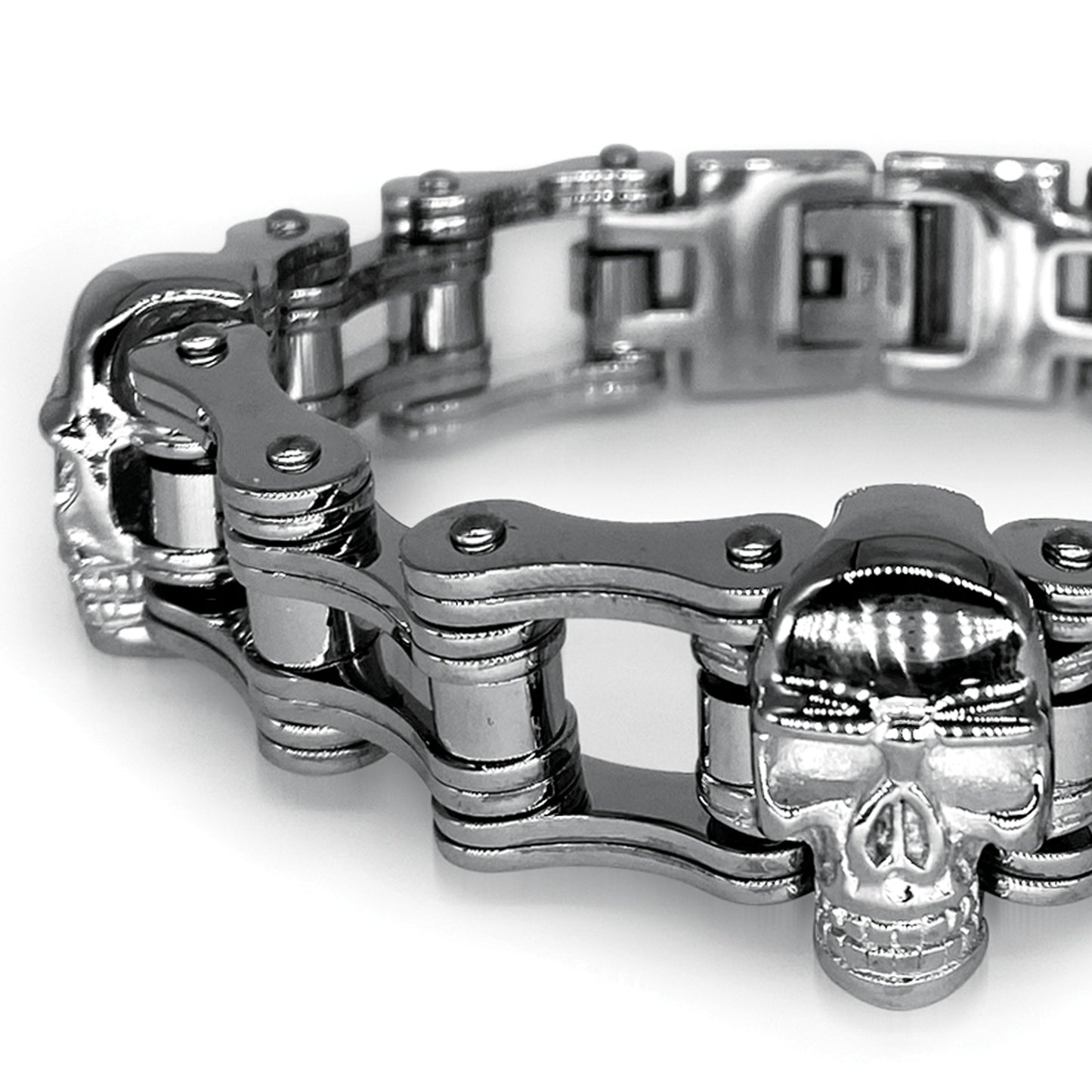 Mens Stainless Steel Chain Bracelet with Pirate Skulls, Fashionable Retro Style, Masculine, for Motorcycle and bicycle enthusiasts, 7.5-9.75 Inches(With Gift Box)